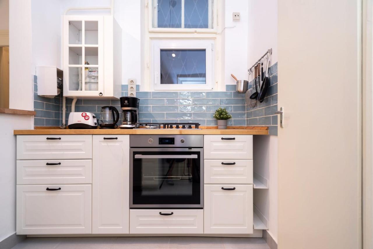 Blue Ribbon Apartment Budapest Eksteriør billede
